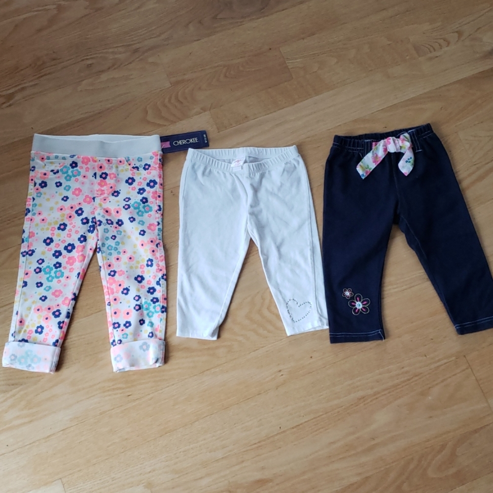 3 pair of capris
